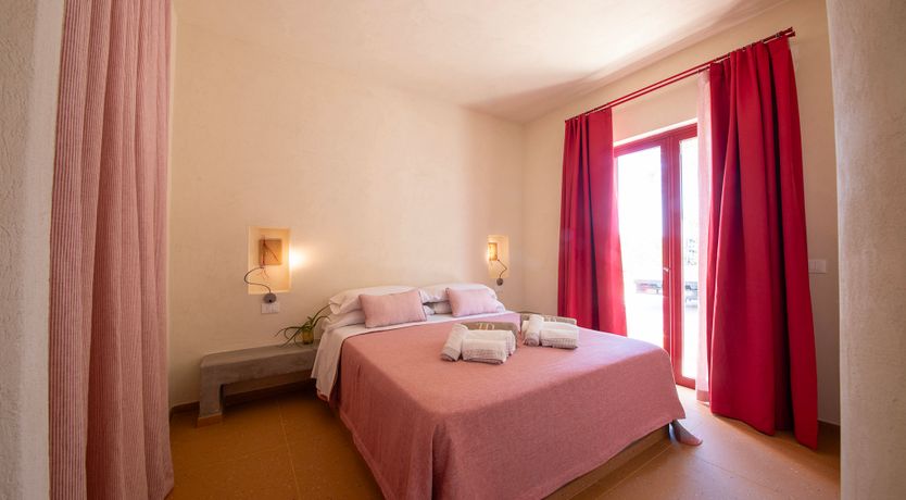 Photo of Saffron & Rosemary