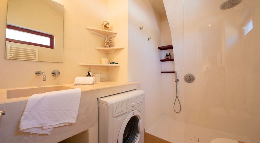 Photo of Saffron & Rosemary