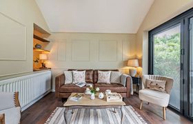 Rustic Abode Holiday Cottage