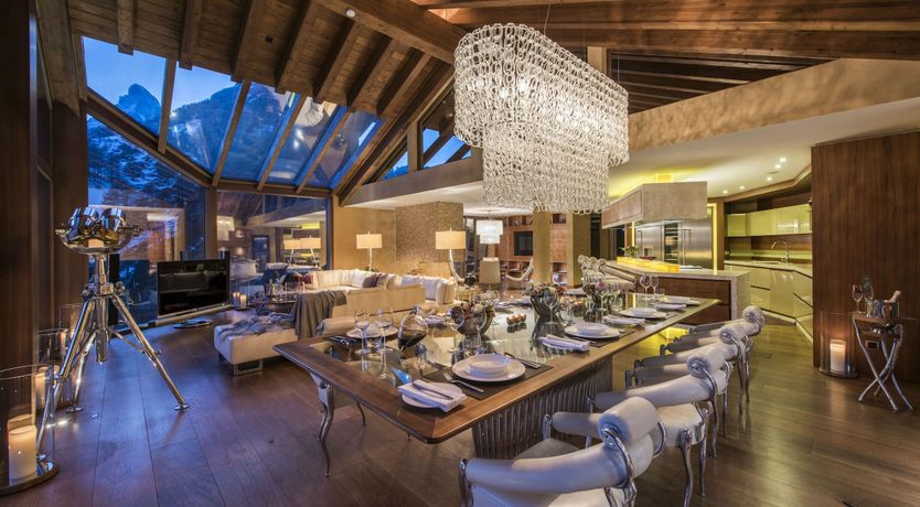 Photo of The Romantic