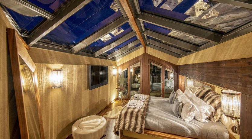 Photo of The Romantic