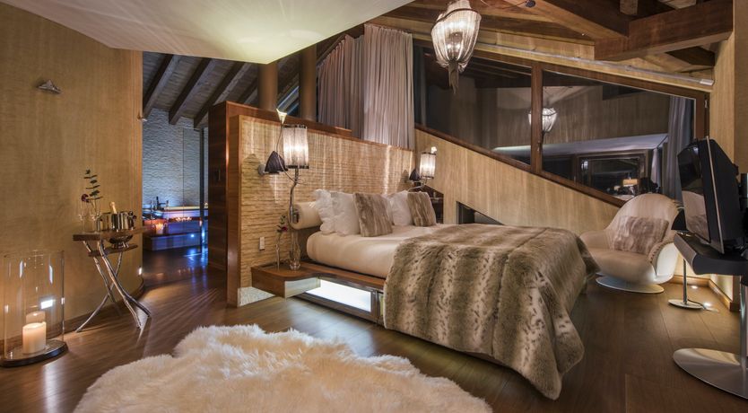 Photo of The Romantic