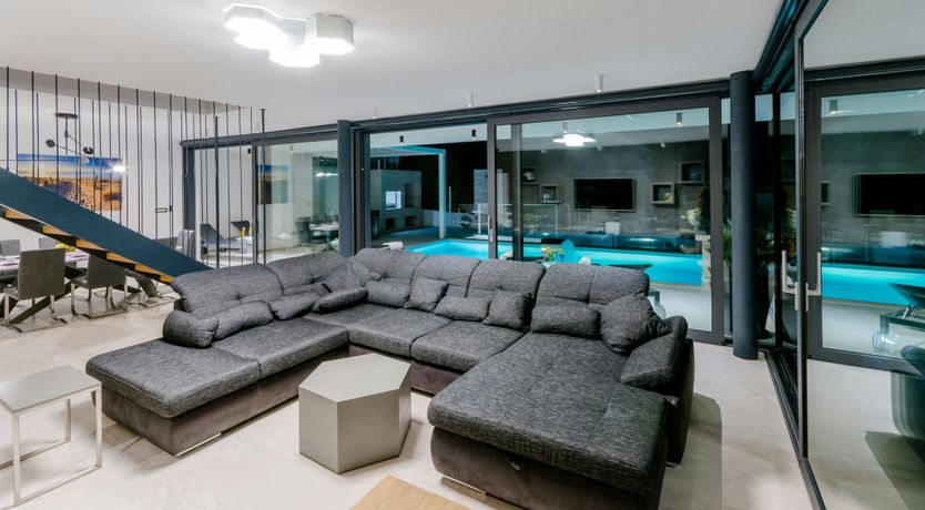 Photo of The Island Artist