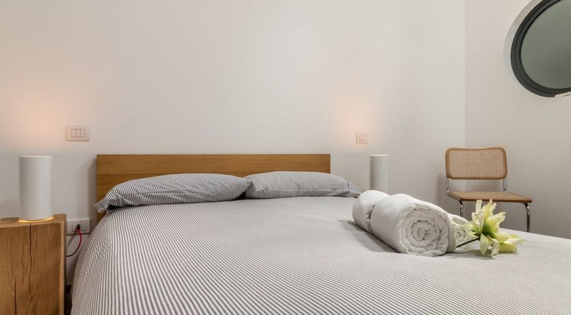 Photo of Venetian Wisteria