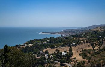 Malibu Dreamin' Holiday Home