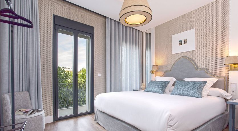 Photo of Seville Charm