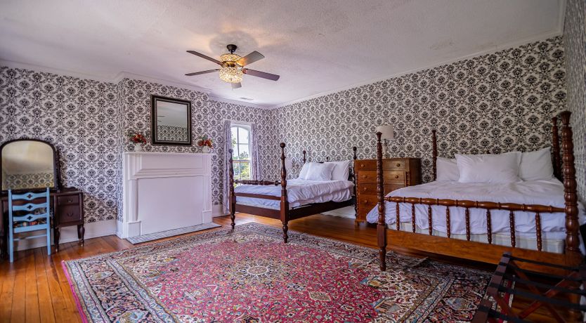 Photo of Manor on Main