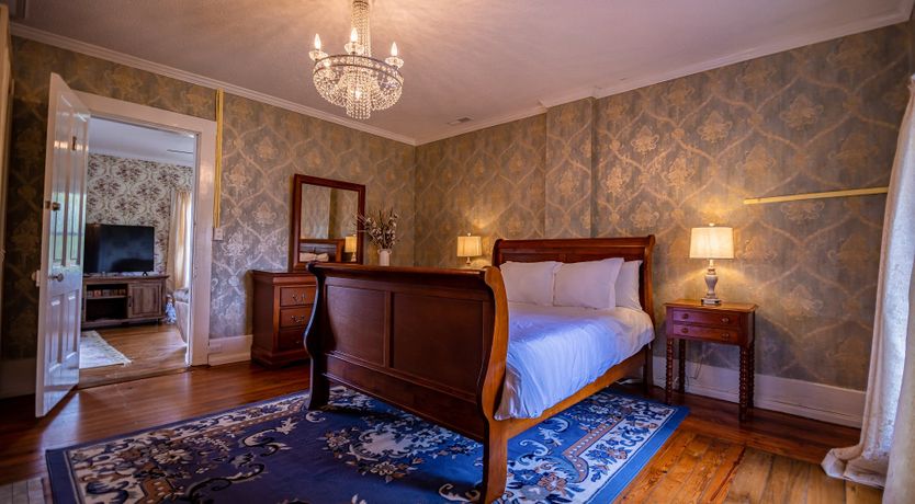 Photo of Manor on Main