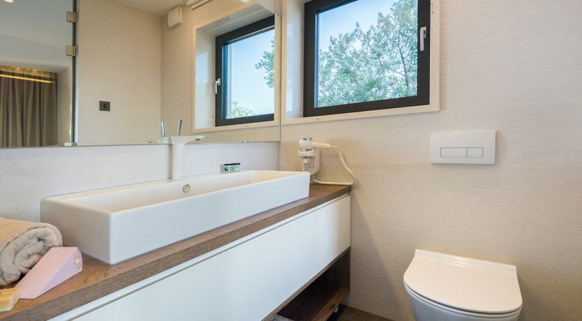 Photo of The Oak Barn