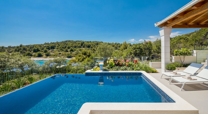 Photo of The Oak Barn