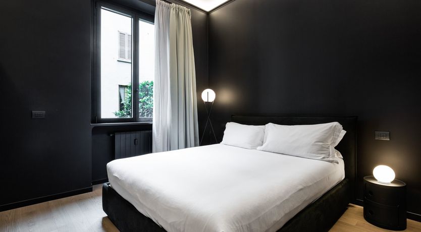 Photo of Piazza Rose