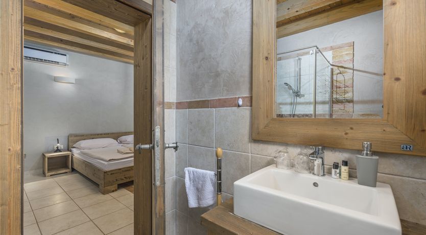 Photo of Sunbeam Cove