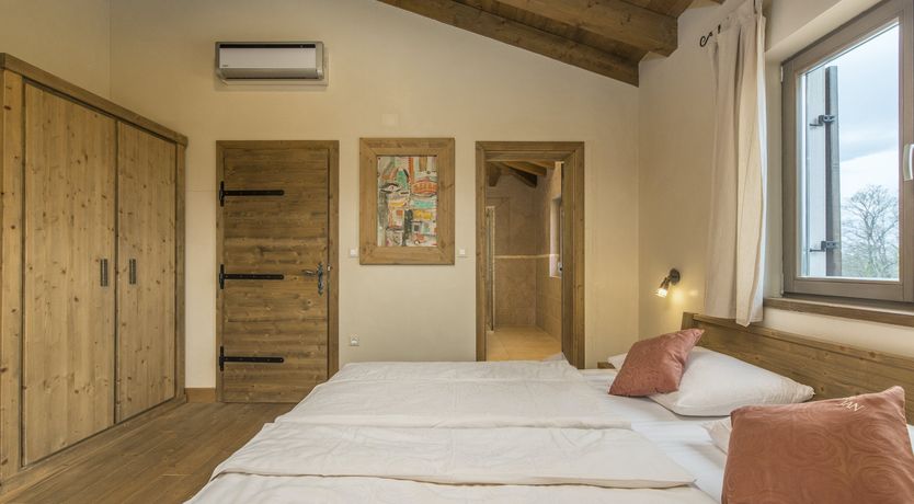 Photo of Sunbeam Cove