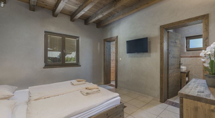 Photo of Sunbeam Cove