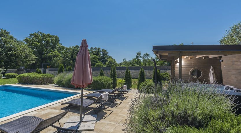 Photo of Sunbeam Cove