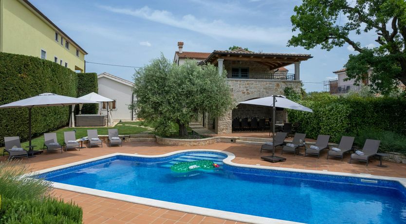 Photo of The Bohemian Flair