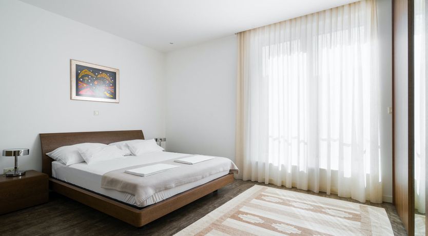 Photo of Dalmatian Gem