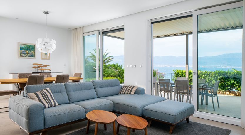 Photo of Dalmatian Gem