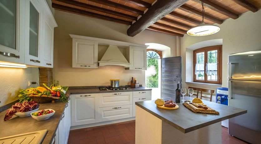 Photo of Tuscan Muse