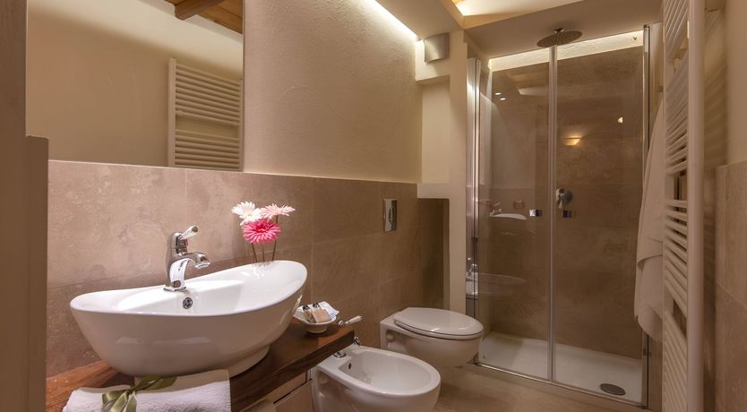 Photo of Tuscan Muse