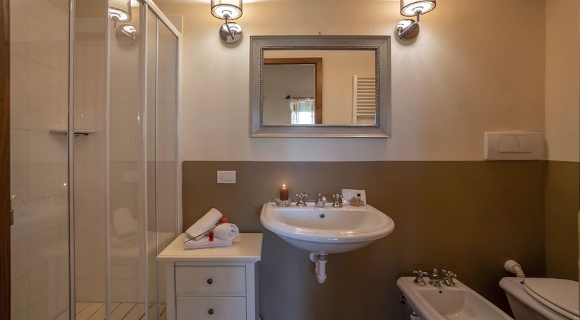 Photo of Tuscan Muse