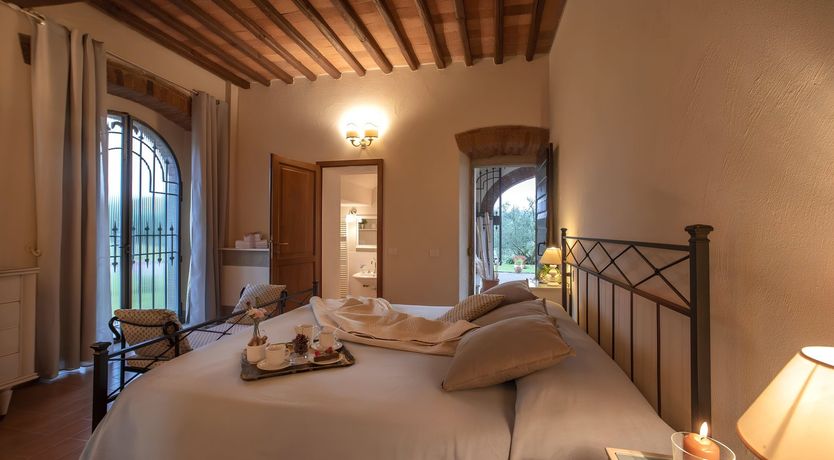 Photo of Tuscan Muse