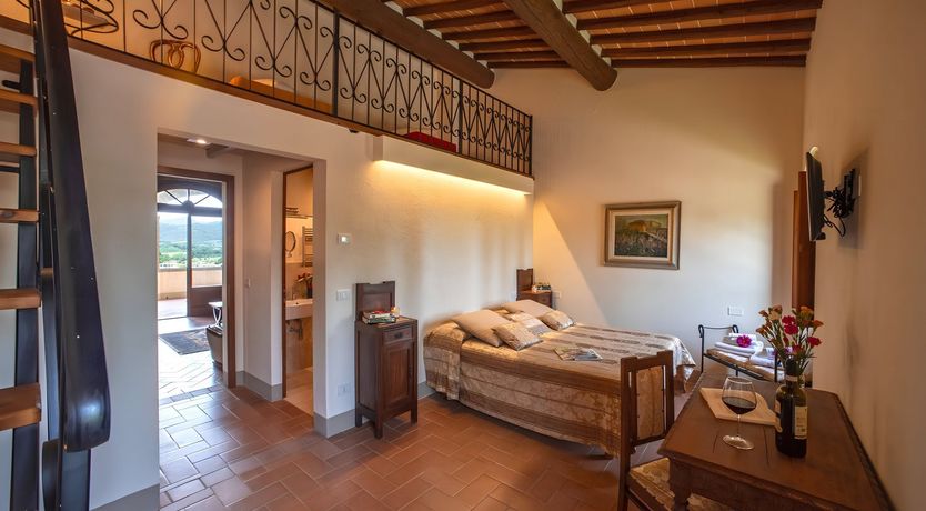 Photo of Tuscan Muse