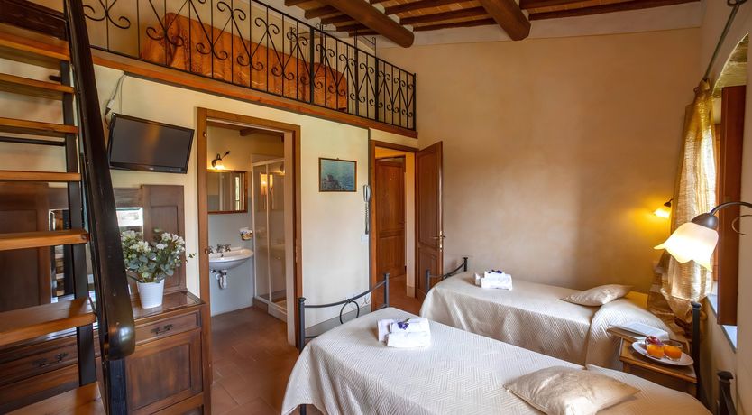 Photo of Tuscan Muse