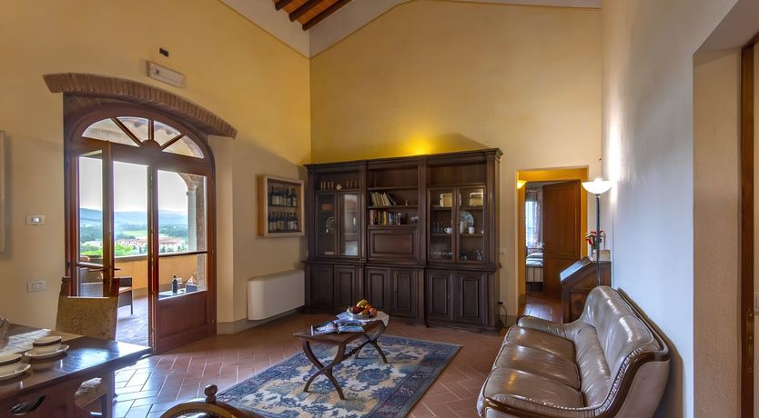 Photo of Tuscan Muse