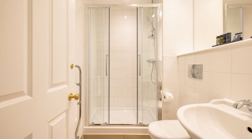 Photo of Bluestone & Chalk