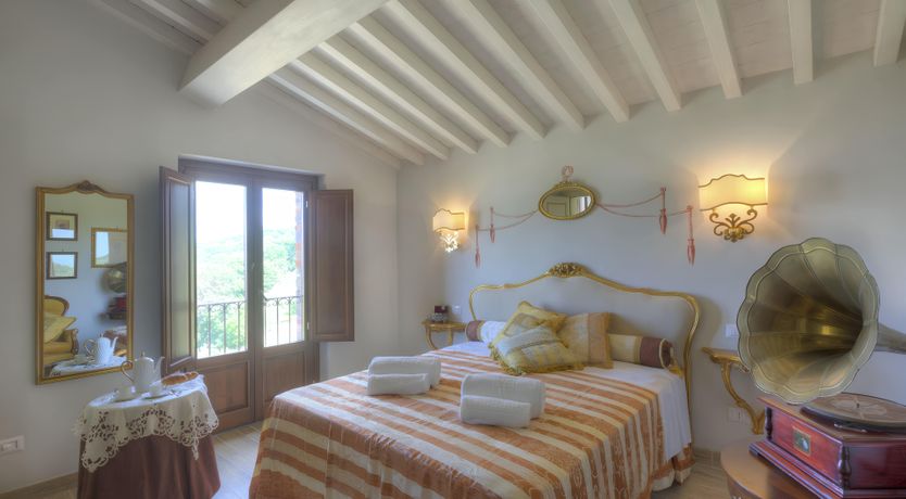 Photo of The Lago Sky