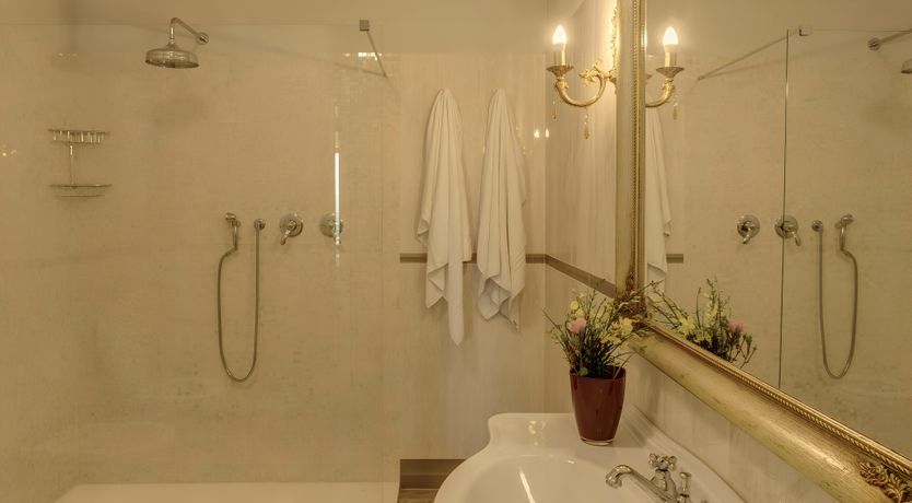 Photo of The Lago Sky