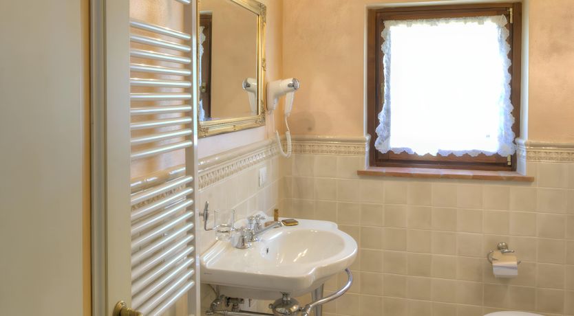 Photo of The Lago Sky