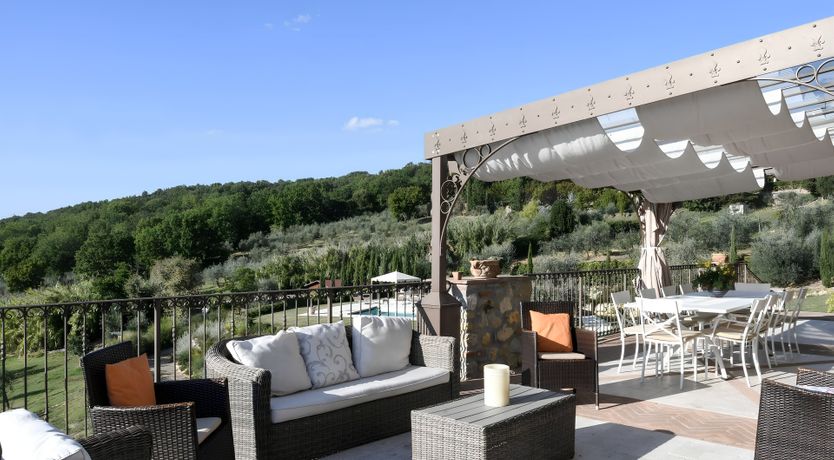 Photo of The Lago Sky