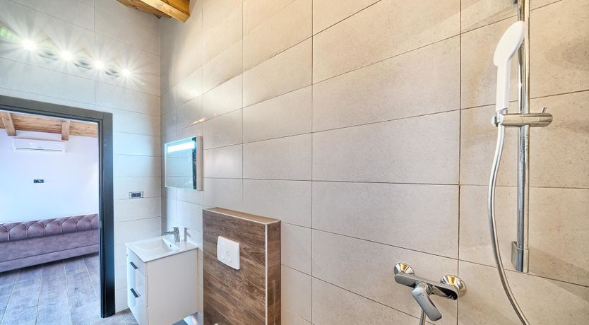 Photo of Ponderous Pleasures