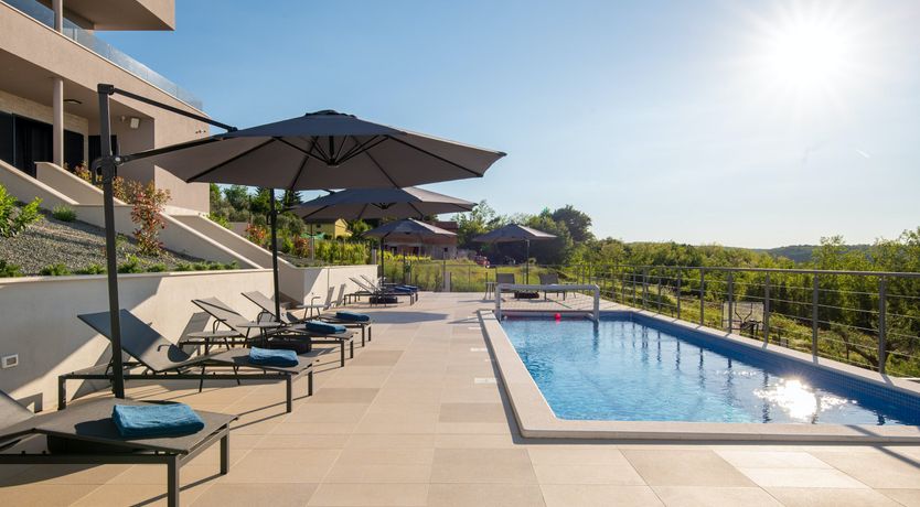 Photo of Promenade on the Shore