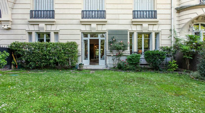 Photo of Elysées Gardens