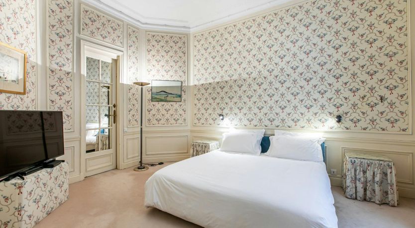 Photo of Elysées Gardens