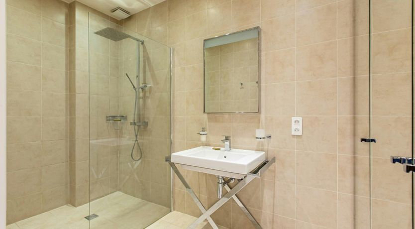 Photo of Elysées Gardens