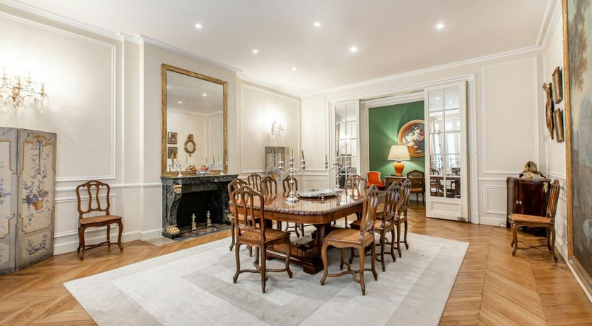 Photo of Elysées Gardens