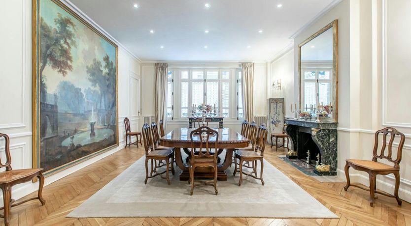 Photo of Elysées Gardens