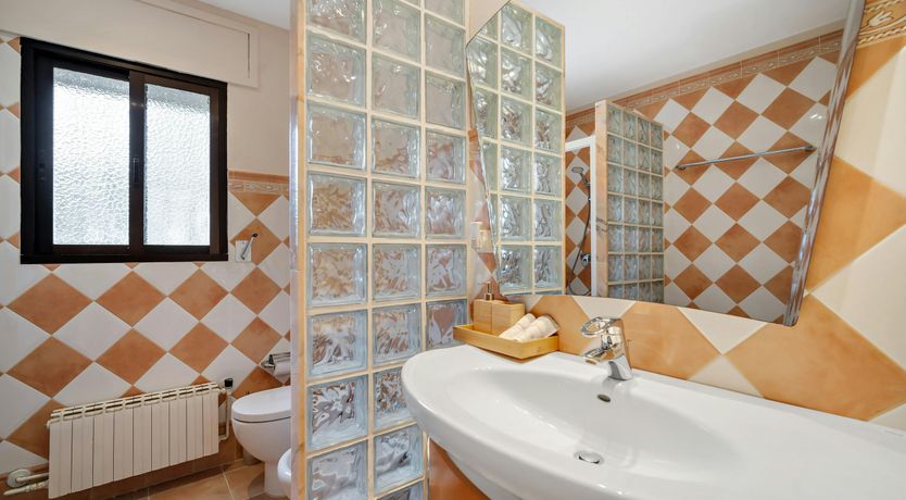 Photo of Spanish Casa