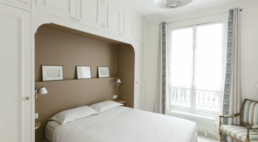 Photo of Parisian Teal