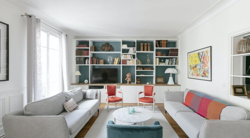 Photo of Parisian Teal