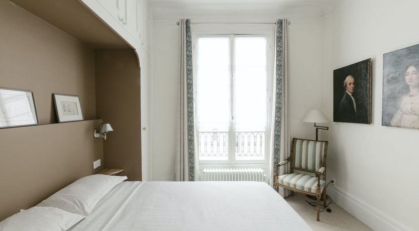 Photo of Parisian Teal