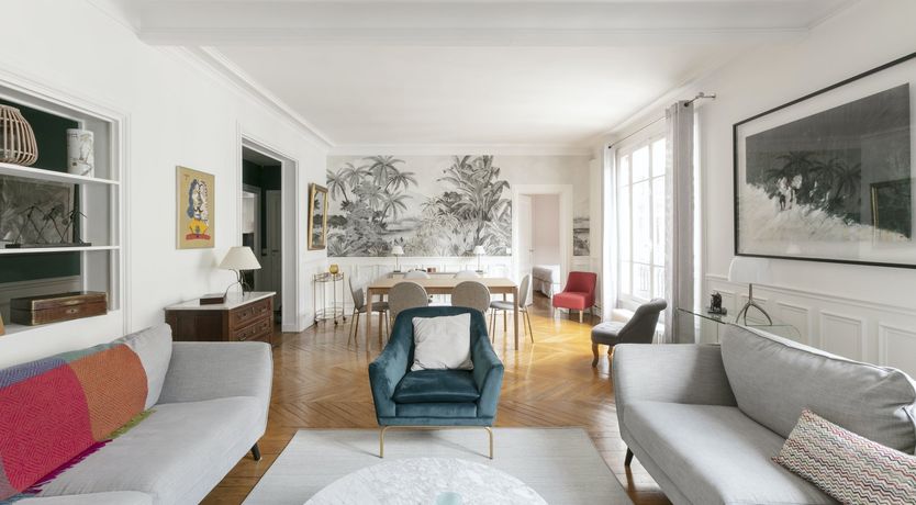 Photo of Parisian Teal