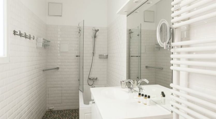 Photo of Parisian Teal