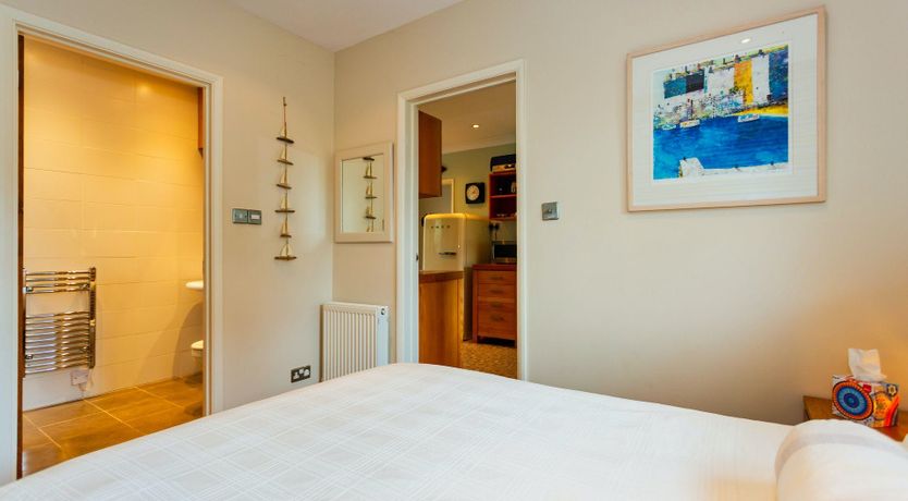 Photo of Surf & Sunshine