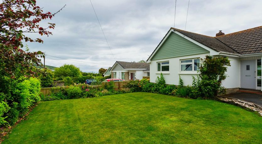 Photo of Surf & Sunshine