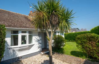 Gifts on the Shore Holiday Cottage